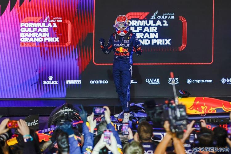 F1巴林站维斯塔潘夺冠 法拉利登台 周冠宇第11